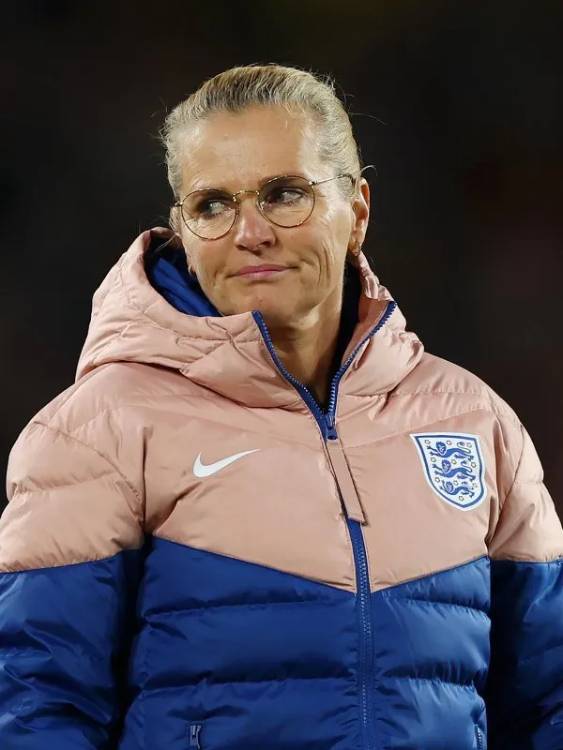 Lionesses England Puffer Jacket